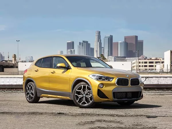 Dịch vụ thay Kính chắn gió xe BMW X2 tận nơi